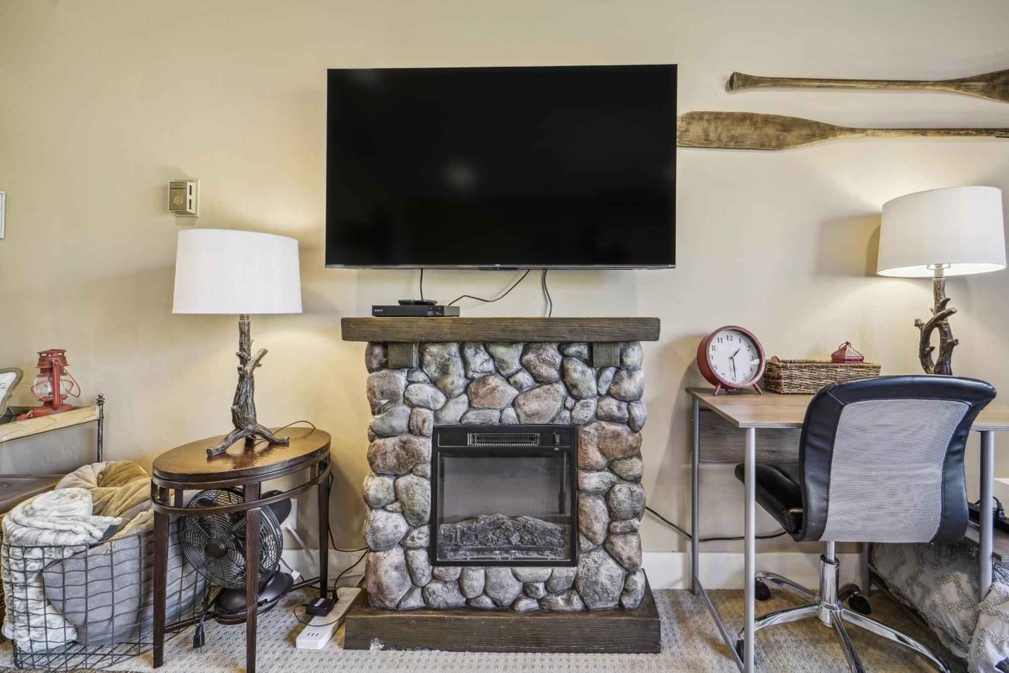 Truckee Studio With Balcony And On-Site Skiing! 外观 照片